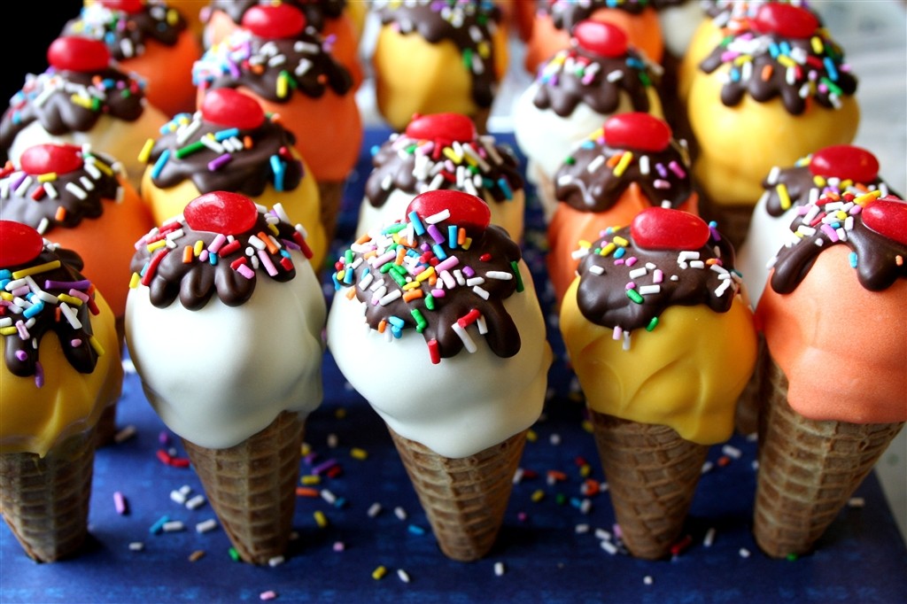 ice cream cake pops