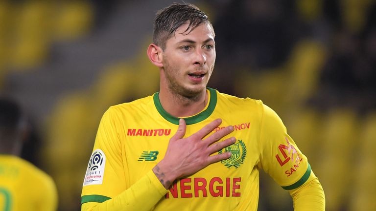 Manica-Emiliano-Sala-RivistaDonna.com