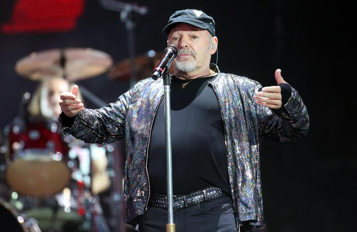 Vasco-Rossi-RivistaDonna.com
