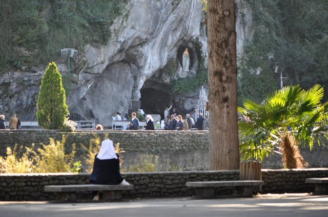 Lourdes-Grotta