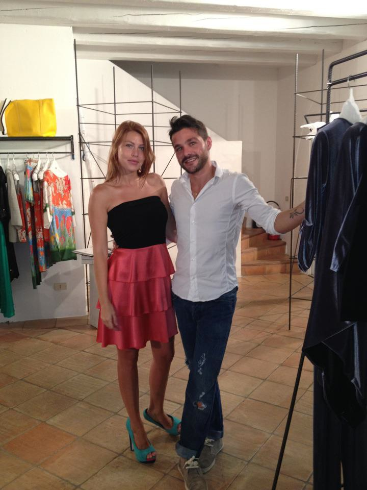 Paolo Isoni veste Barbara Berlusconi