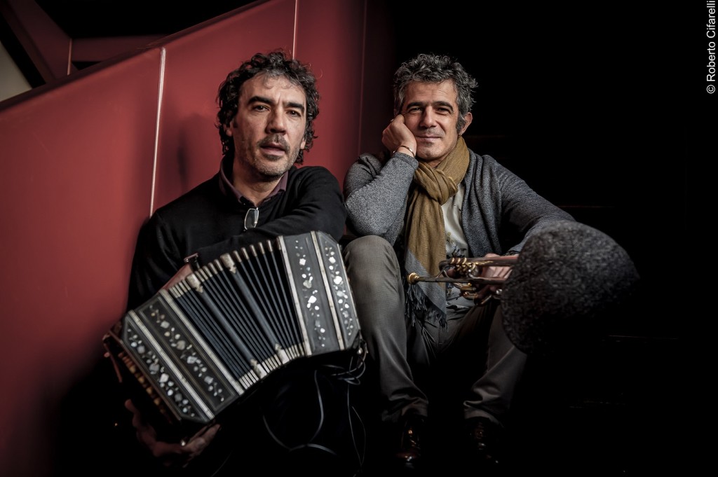 Paolo Fresu & Daniele Di Bonaventura 2015 (foto@roberto cifarelli)3m