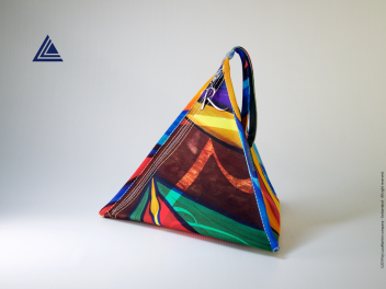 Pyramid-Bags-RivistaDonna.com