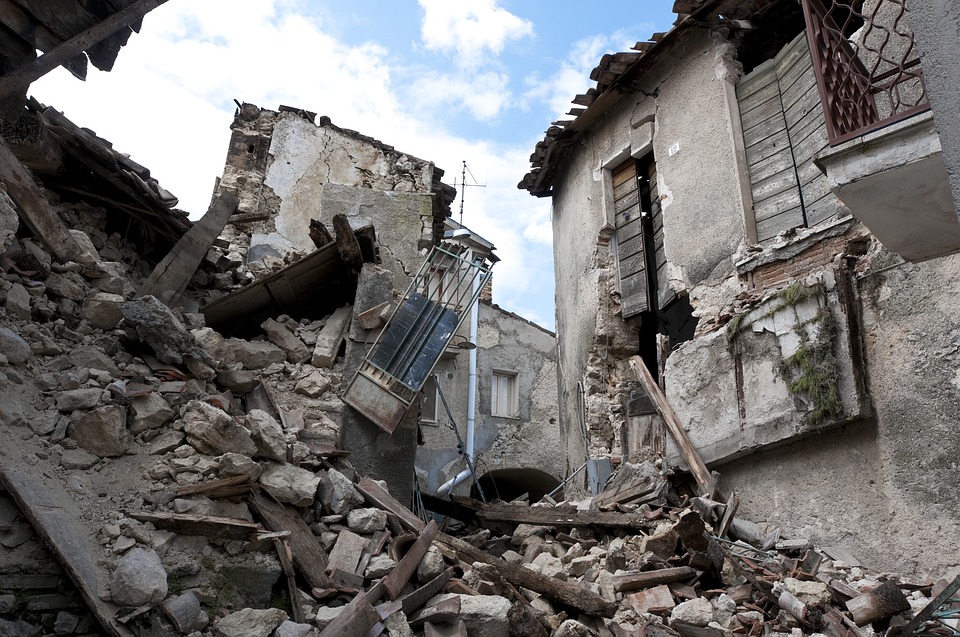 Terremoto-l'Aquila-RivistaDonna.com